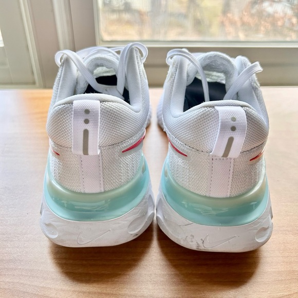 Nike React Infinity Run Flyknit 2 - Picture 5 of 11